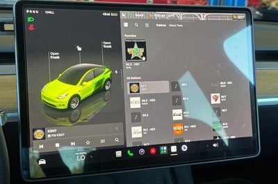 2025 Tesla Model Y Performance