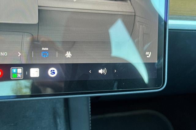 2025 Tesla Model Y Performance