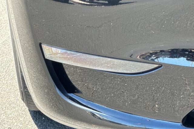 2025 Tesla Model Y Performance