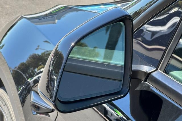 2025 Tesla Model Y Performance