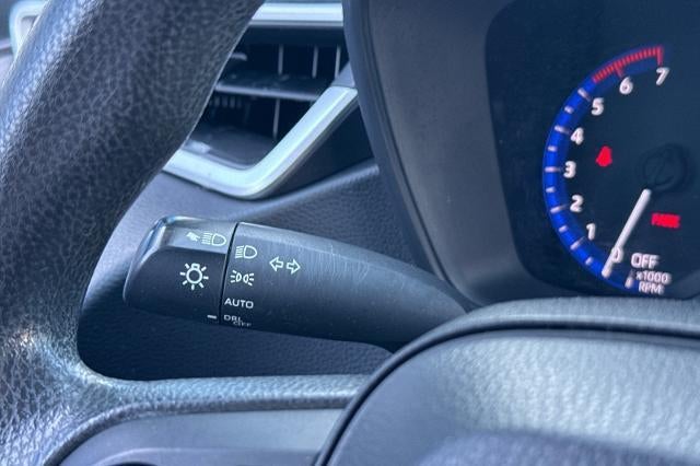 2022 Toyota Corolla Hybrid LE