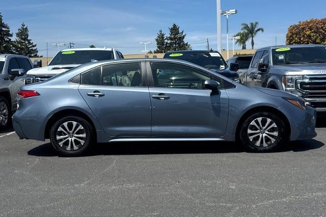 2022 Toyota Corolla Hybrid LE