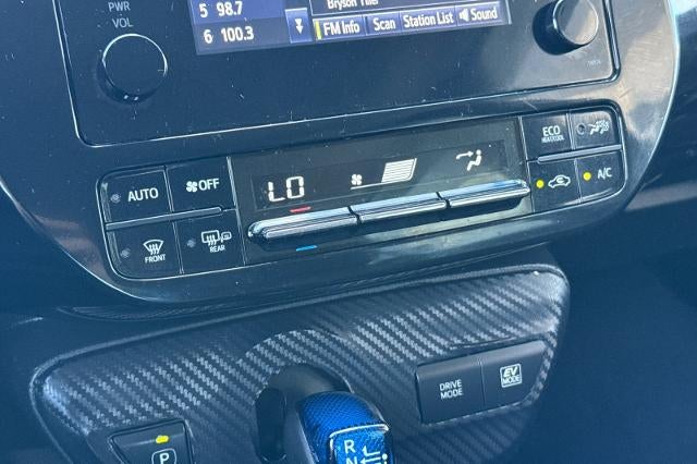 2016 Toyota Prius Two