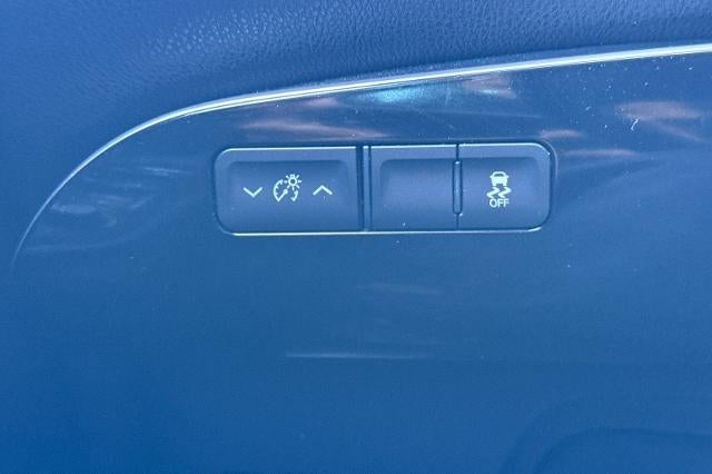 2016 Toyota Prius Two