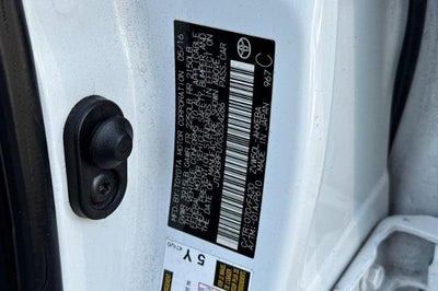 2016 Toyota Prius Two