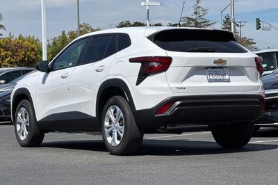 2026 Chevrolet Trax LS