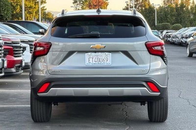 2026 Chevrolet Trax LT