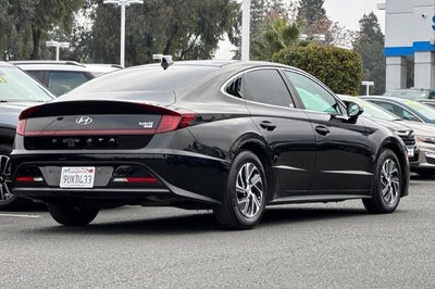 2021 Hyundai Sonata Hybrid Blue