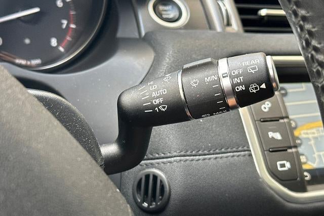 2019 Land Rover Range Rover Evoque SE