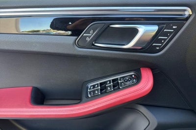 2019 Porsche Macan S