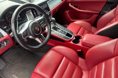 2021 Porsche Macan Turbo