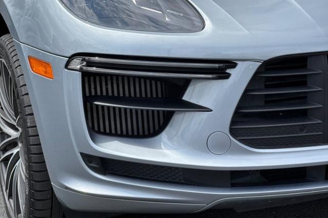 2021 Porsche Macan Turbo