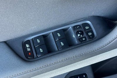 2023 POLESTAR 2 Base