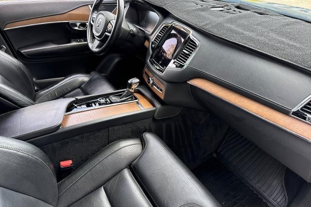 2017 Volvo XC90 Inscription