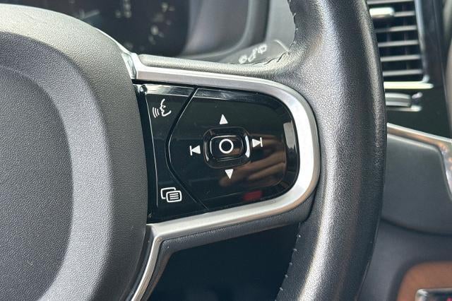 2017 Volvo XC90 Inscription
